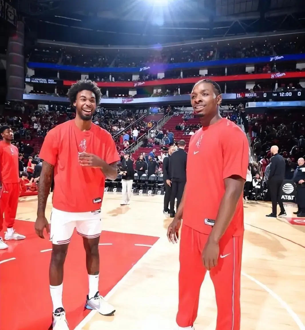 组成的锋线 组成的锋线