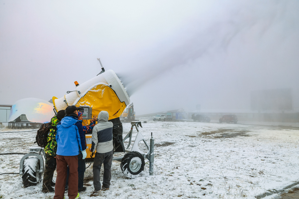 雪场优先铺, 纷推出各类, 运营 雪场优先铺, 纷推出各类, 运营