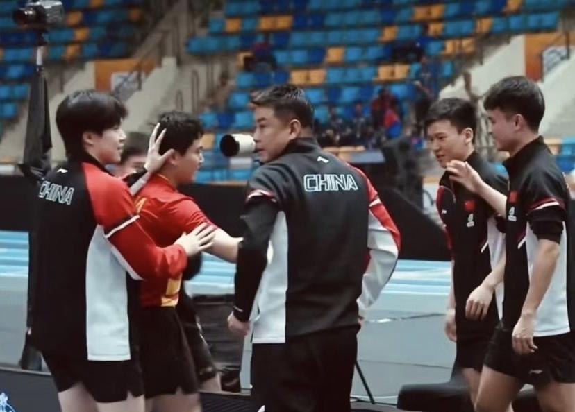 就别搭理他, 去打了